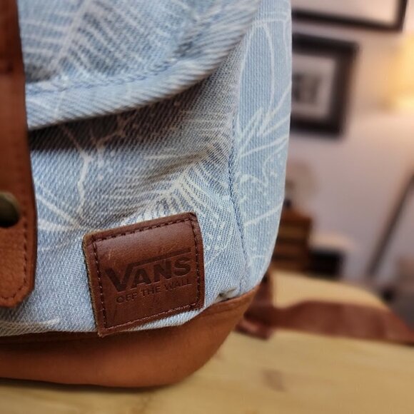 VANS Lean In Backpack - Tropical Bleach - Picture 3 of 9